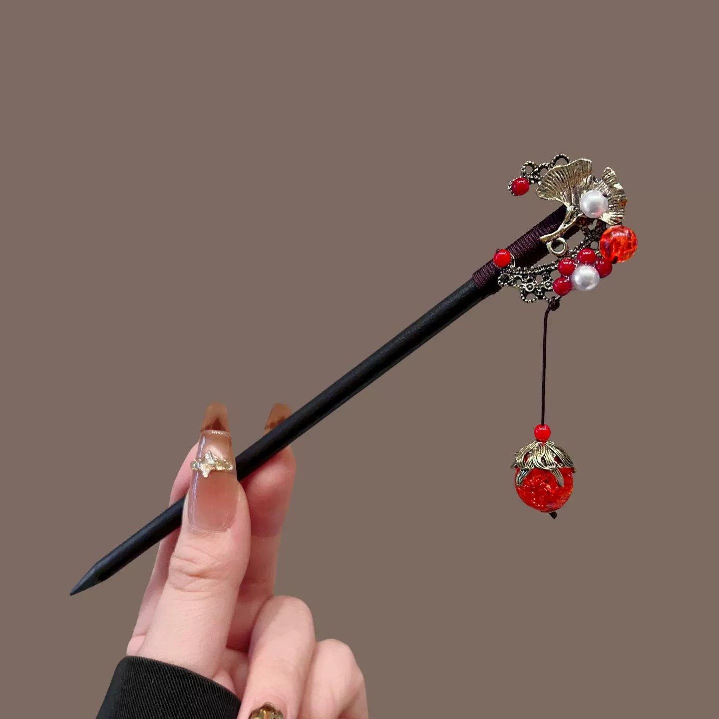 Antique Wooden Hairpin Women's - огляд і ціна Women'S Accessories H&M