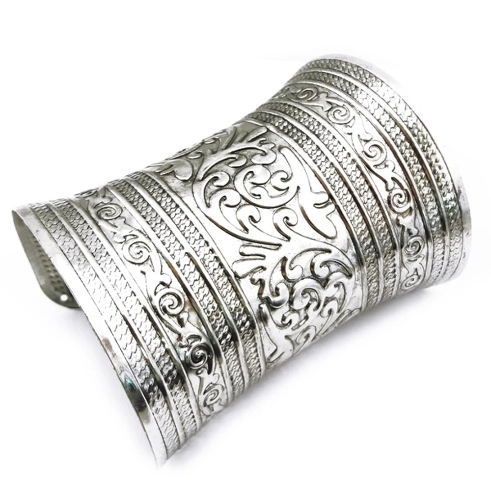 Vintage Alloy Wide Cuff Bracel - огляд і ціна Women Accessories India
